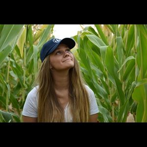 Meet your Posher, Erin